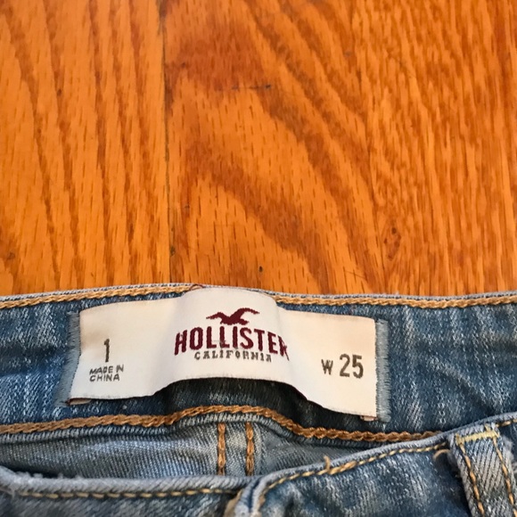 HOLLISTER Low Rise Jeans - Picture 3 of 3